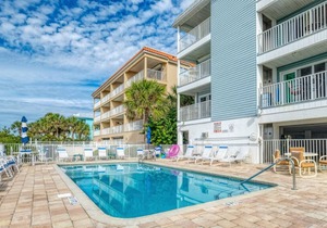 Completely remodeled 2/2 Beachside Condo.