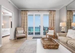 Condo ∙ 2 bedrooms ∙ 6 guests