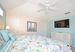 Contemporary 4 Bed 3 Bath House - Near Walt Disney World W/ great amenities