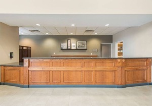 Country Inn & Suites by Radisson, Port Canaveral, FL