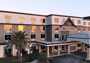 Country Inn & Suites by Radisson, Port Canaveral, FL