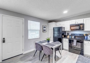 Cozy Apartment on Shaded Street!