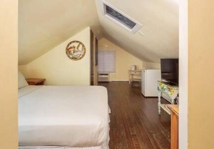 Curry House - Room 9