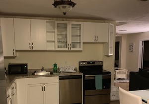 Cute Bungalow minutes from Downtown St Petersburg!