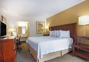 Days Inn by Wyndham Daytona Beach Speedway