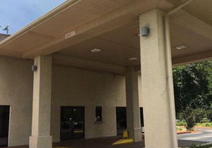 Days Inn by Wyndham Lake City I-10