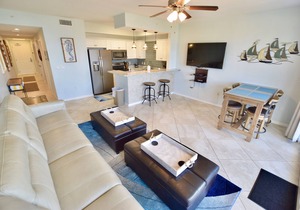 Destin West Gulfside #603 ~Spectacular Penthouse View! ~Free Beach Service!