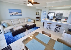 Destin West Gulfside #605 ~Free Beach Service! Amazing View! Lazy River & Pools!