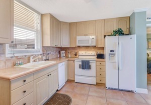 Direct 10th Floor Gulf View, Dazzling Sunsets! Beach Gear, Wi-Fi & Over $100 Free Daily Activities!