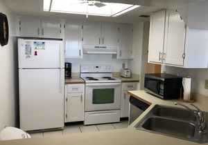 Direct ocean front Northeast corner unit 601 Southpoint 2b/2ba /6th floor/wifi