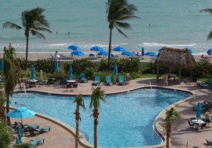DIRECT Ocean View & Pool View FULLY Remodeled Condo!