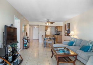Direct Oceanfront Views - Madeira Norte #110
