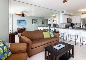 Discover Tavernier's Charm [ Ocean Pointe 4315]