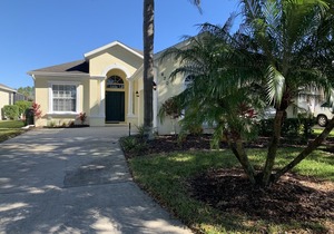 Disney 4 Bedrooms with Pool, 8 miles from Disney!