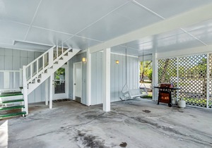 Dog-friendly house w/ beautiful upstairs deck and grill, steps from the beach