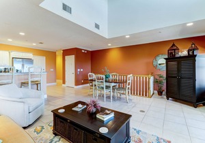 DOG FRIENDLY! Luxurious and professionally decorated townhome across street from beach.