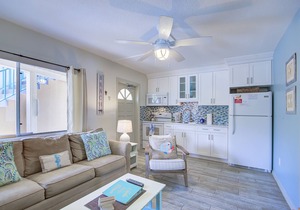 Double Queen Suite with private bath