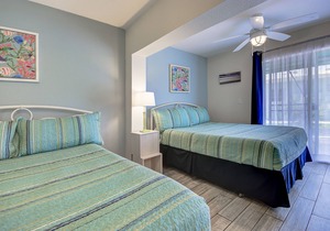 Double Queen Suite with private bath