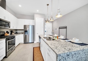Dream Vacation Home 5 Minutes from Disney Parks