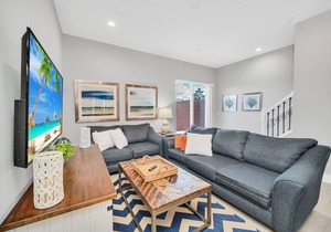 Dream Vacation Home 5 Minutes from Disney Parks