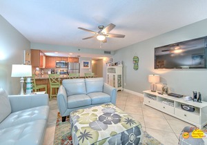 Emerald Isle 304 is a Gold Tier 2-bedroom 2 bath Corner Condo