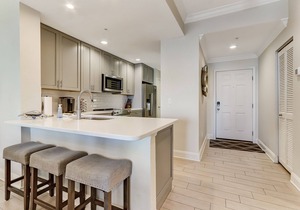 Escape to Paradise -Oceanfront, Beach Access, Pool