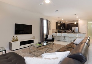 Family Friendly 8 Bed Game Spa Pool Home at Champions Gate Resort