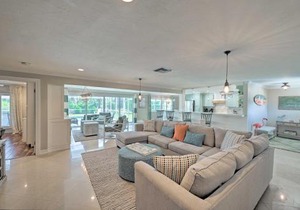 Family-Friendly Palm River Estates House!