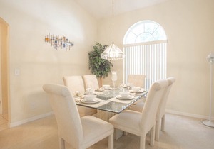 Family friendly Tuscan haven Retreat