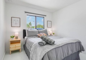 ★Fantastic Brand New Duplex 3 BR/2 Bathrooms★