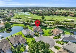 Fantastic Weekly Rental Pool Home in Falcons Glen of Lely - Naples, Florida!