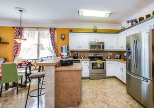 Fantastically New decorated 4 bed 2 bath Pool Villa