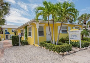 Flirty Flamingo Cottage Updated beach cottage, moments from the sand, w/pool!