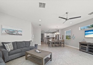Fortebello Beachside 158 w/PRIVATE POOL
