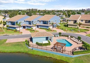 Fortebello Beachside 162 w/PRIVATE POOL