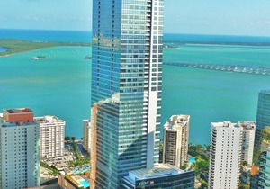 Four Seasons Hotel Miami