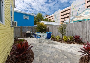 Frenchy's Cottages on East Shore #482