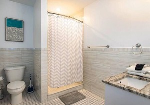 Frontdesk | Bright and Open Studio in Ybor City