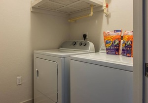FRONTDESK | Lively + Hip 1BR Apt w/ Balcony