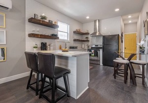 Gambino Getaway - 1/1 Apt in Historic Ybor City