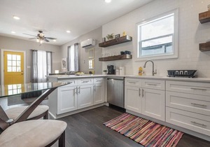 Gambino Getaway - 1/1 Apt in Historic Ybor City