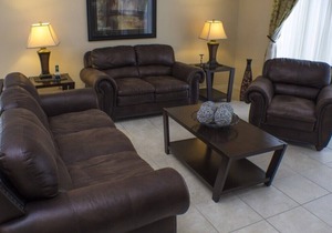 Games Room – Mickey Bedroom – Pool – Spa - Glenbrook