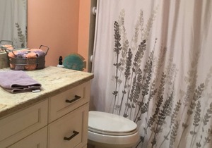 Gated community Ground floor across from pool & hot tub, large corner unit