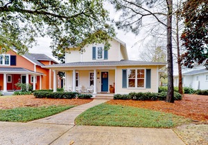 Golf-course home with lake view, central AC, & W/D - near beach