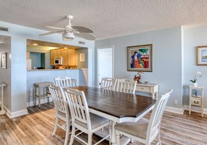 Gorgeous Sunrises- Very Private Beach- Take a Virtual Tour WiFi Family Friendly