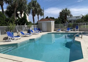 Grande Beach Vista - 6 bdrm & 7bath-6th house to beach-3rd to pool