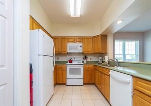 Great Location ~ Amp ~ Pier Park ~ Beach!