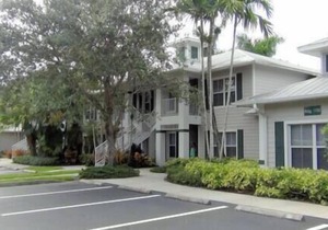 Greenlinks Luxury Condo, 3BD, ground floor, golf, pool
