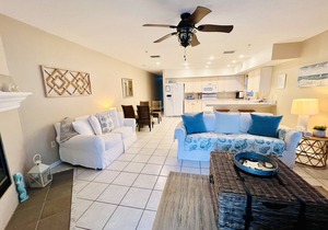 Gulf front 2 bed 2 bath, private elevator on 3rd floor