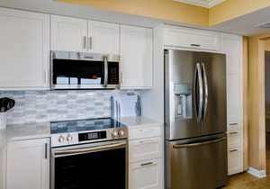 Gulf Place Unit 3 in Holmes Beach